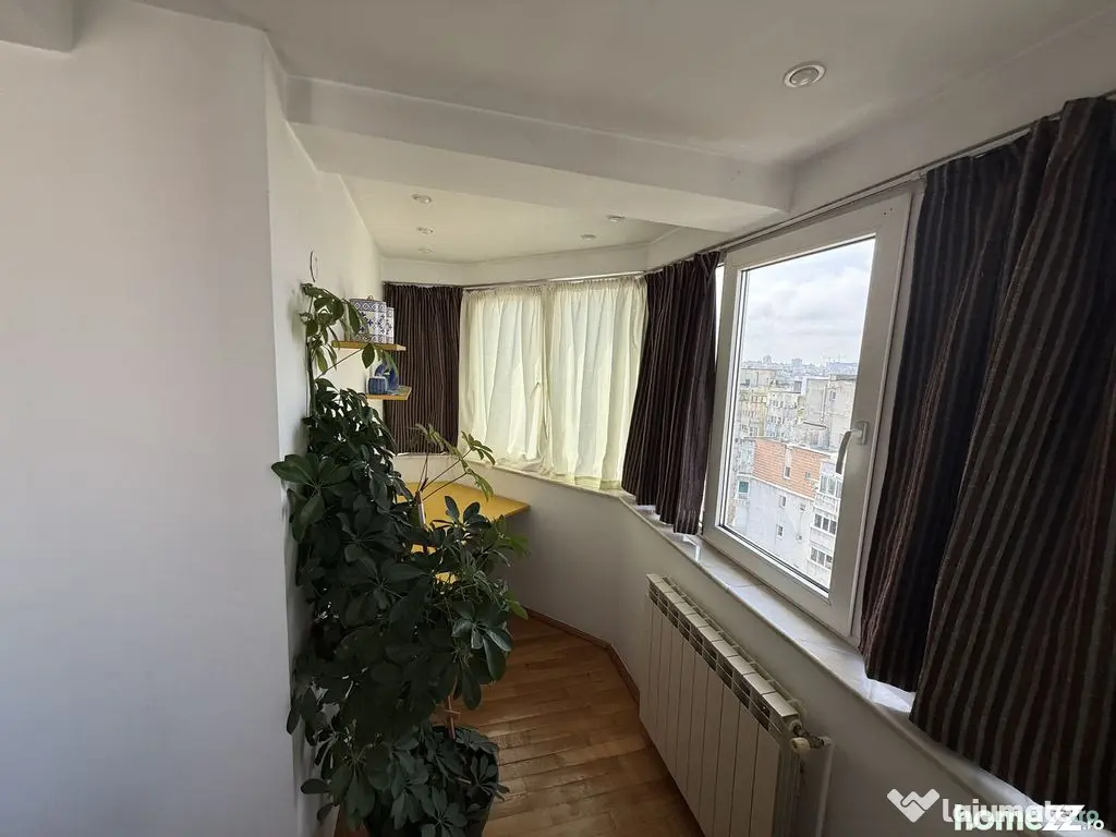 Apartament 3 camere zona Faleza Nord 