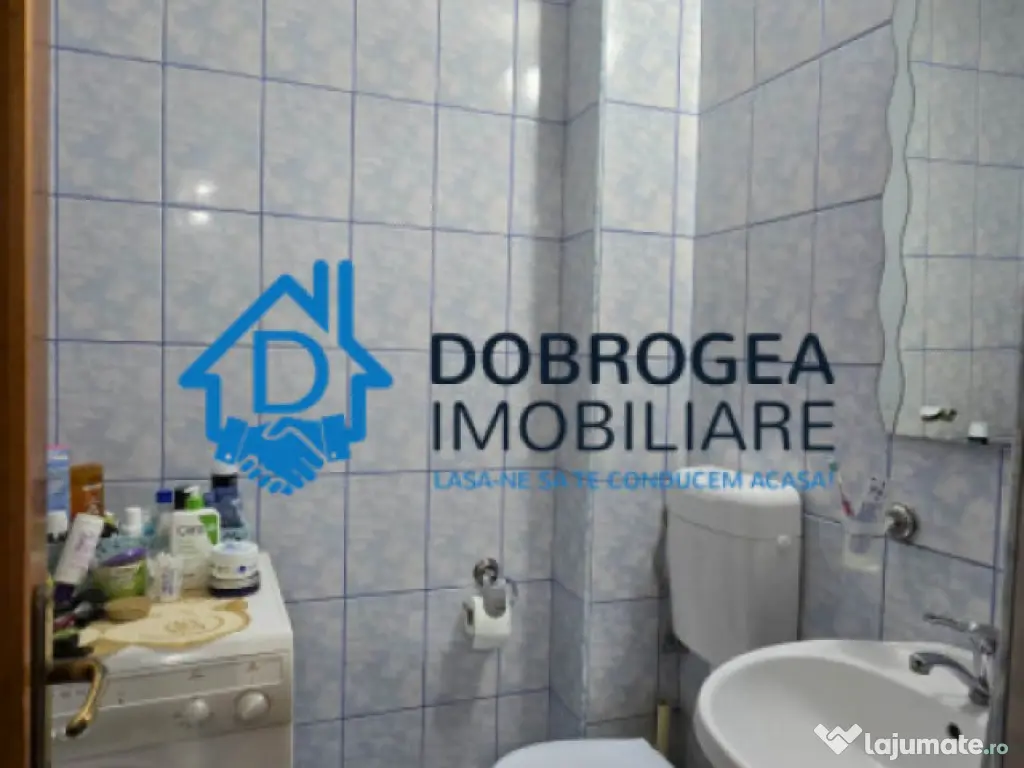 STRADA VICTORIEI - 3 CAMERE DECOMANDAT, ETAJ 1 ,CENTRALA GAZ 