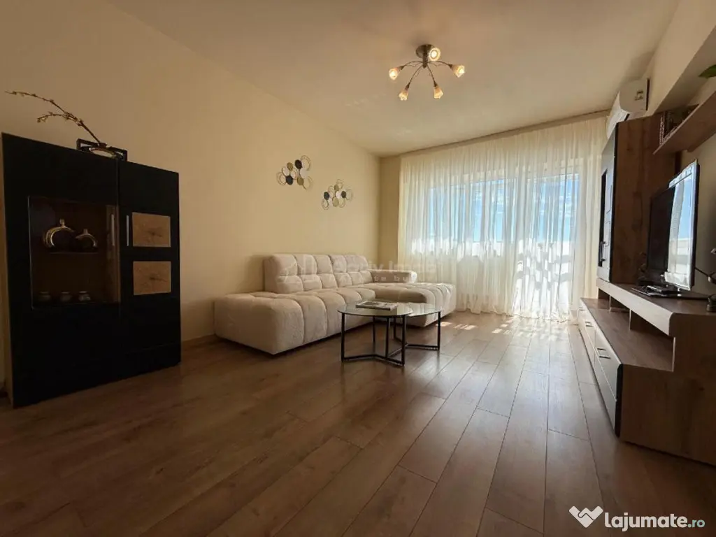 4 camere - decomandat - Piata Victoriei - Titulescu 