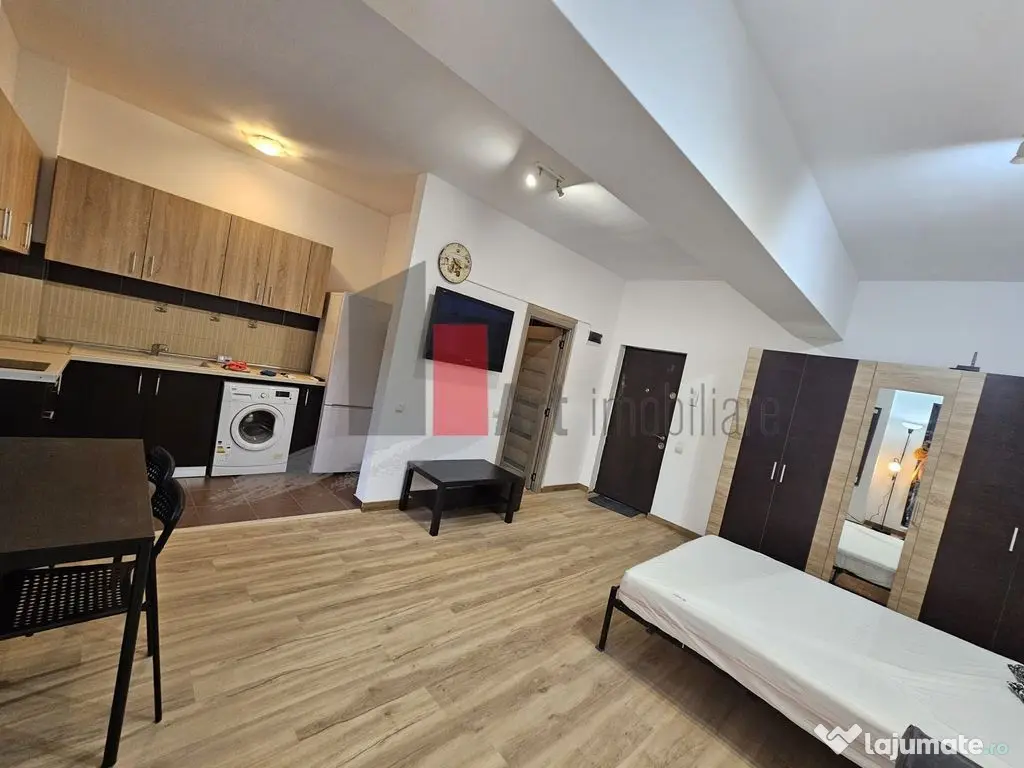 Garsonieara de vanzare-Piata Alba Iulia-Unirii-cu centrala 