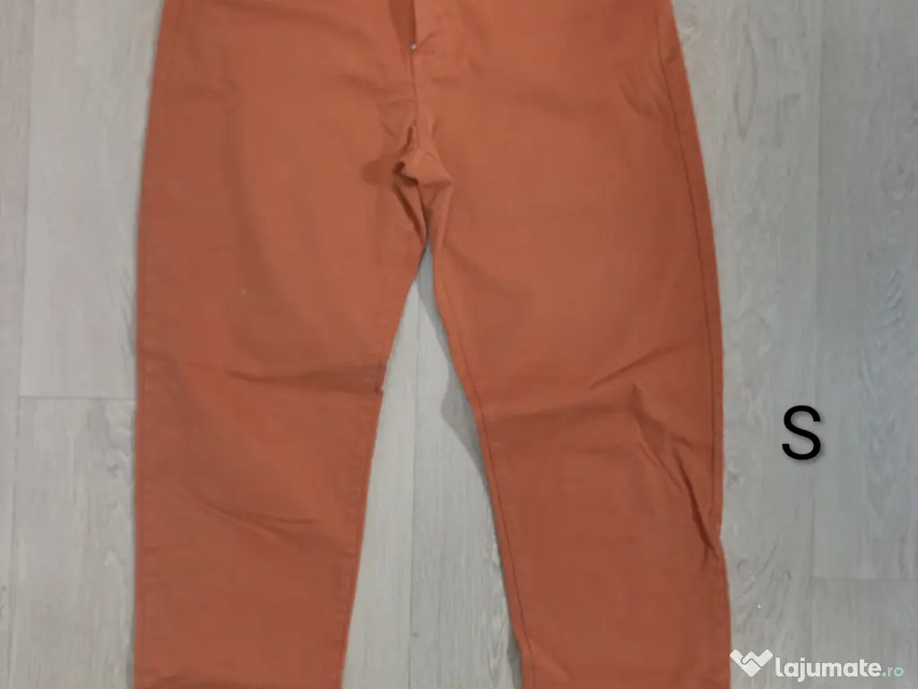 Îmbrăcăminte pentru femei 