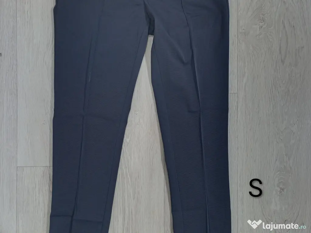 Îmbrăcăminte pentru femei 