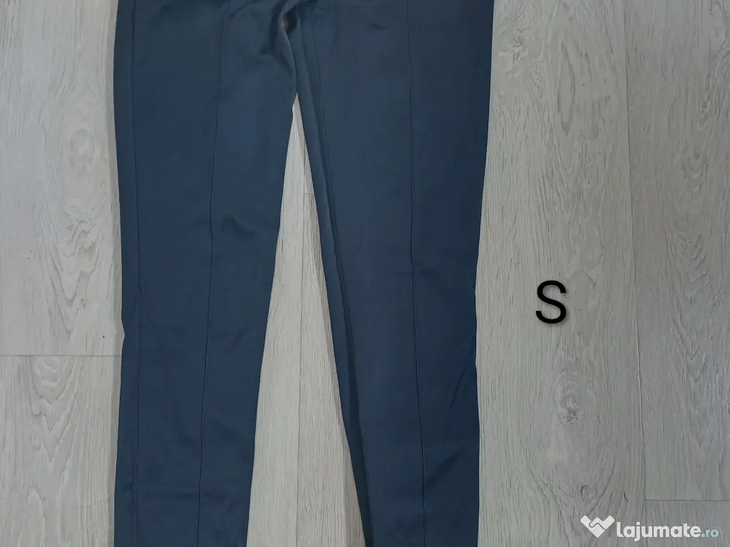 Îmbrăcăminte pentru femei 