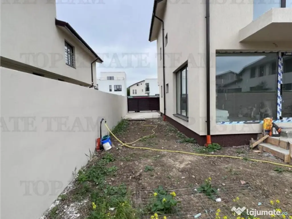 Vila moderna, individuala cu 4 camere , 3 bai , Living , te 