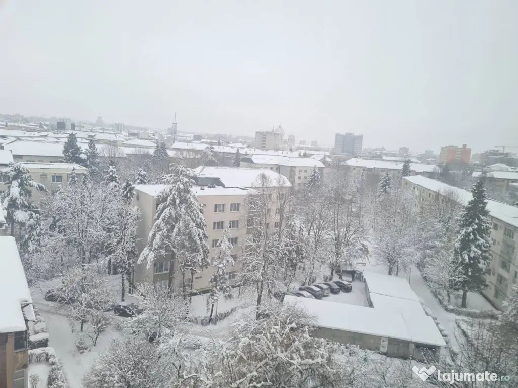 Apartament 3 camere cartier Sasar