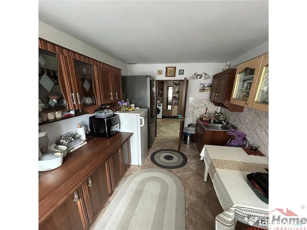 Apartament cu 2 camere de , 57mp, zona centrala, Piata Moldo 
