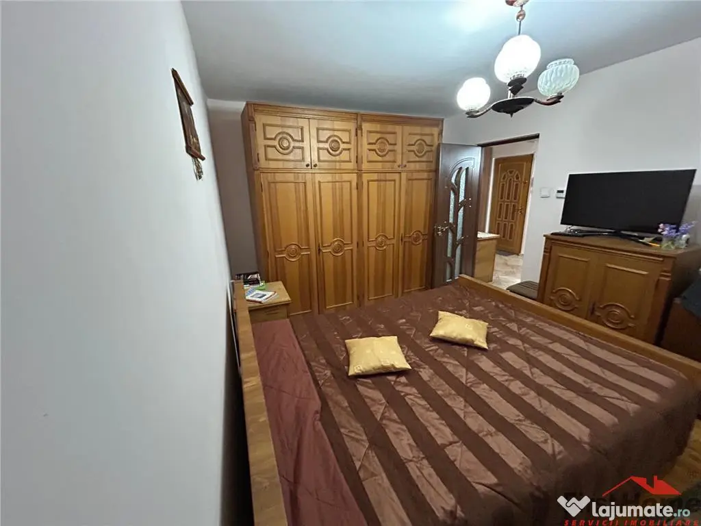 Apartament cu 2 camere de , 57mp, zona centrala, Piata Moldo 