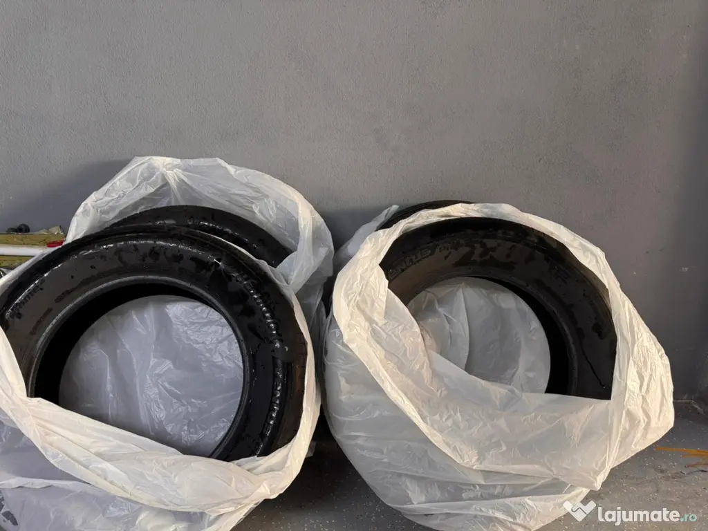 Vând Anvelope Hankook Ventus Prime 4 215 65 R17 dot 3324 