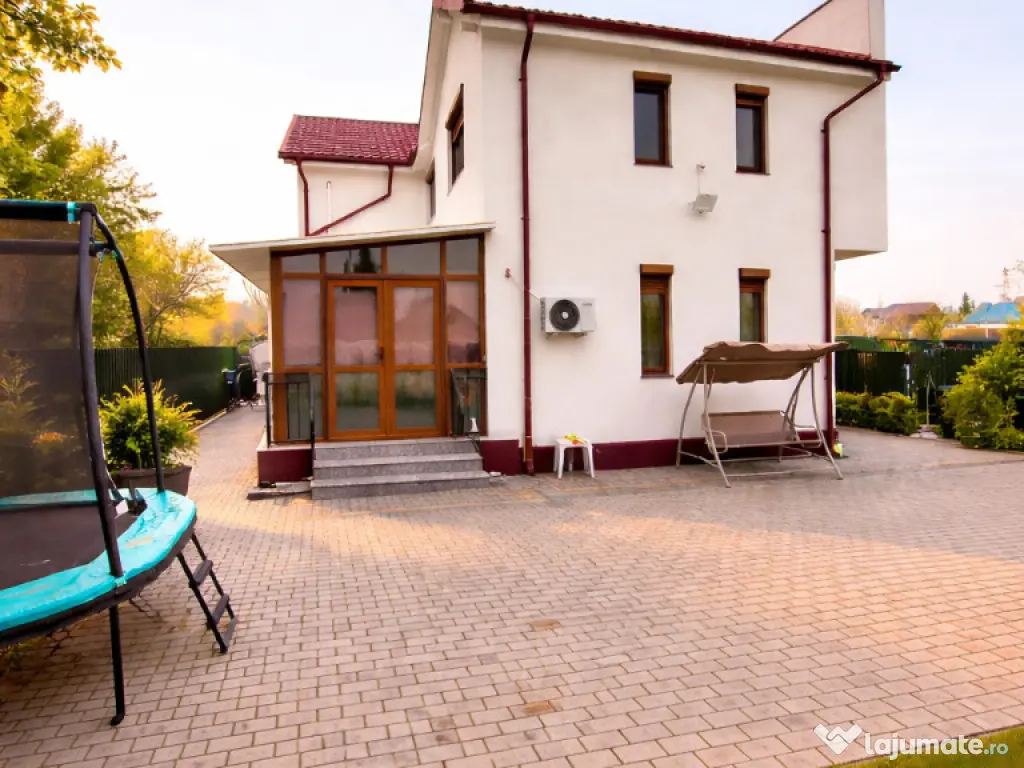 Casa de vanzare în cartier Sud Focșani-Militari 