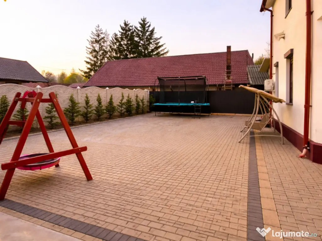 Casa de vanzare în cartier Sud Focșani-Militari 