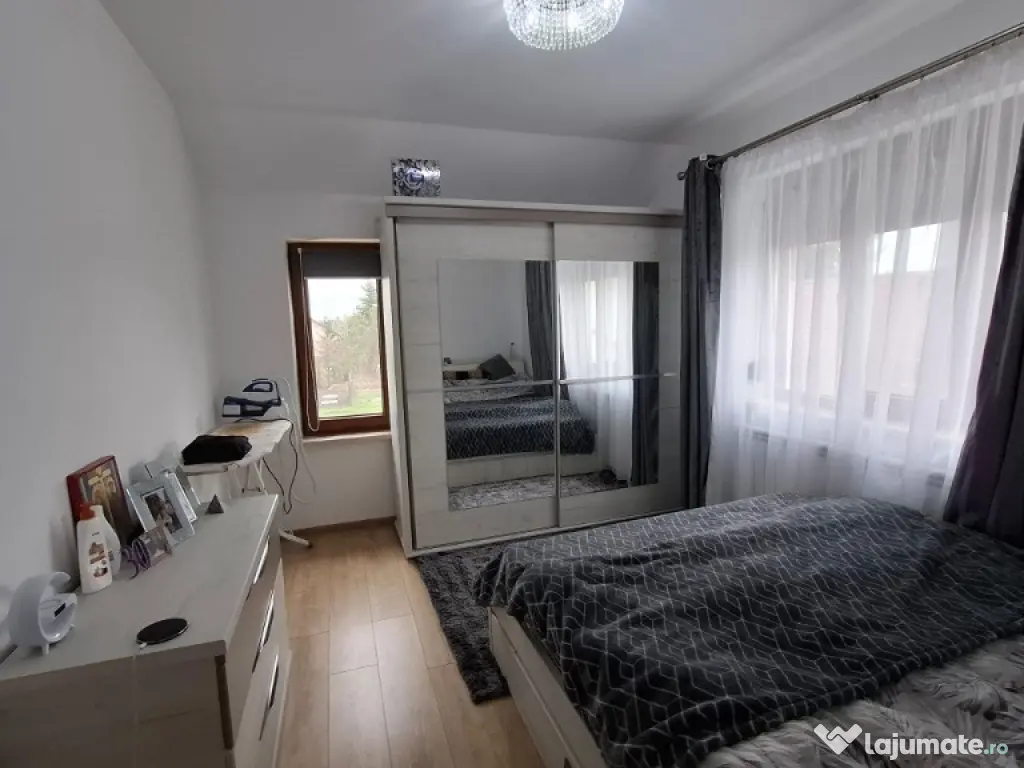 Casa de vanzare în cartier Sud Focșani-Militari 