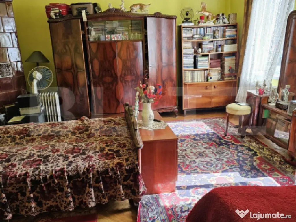 Casă individuală, central, 306 mp teren, Târgu Mureș 