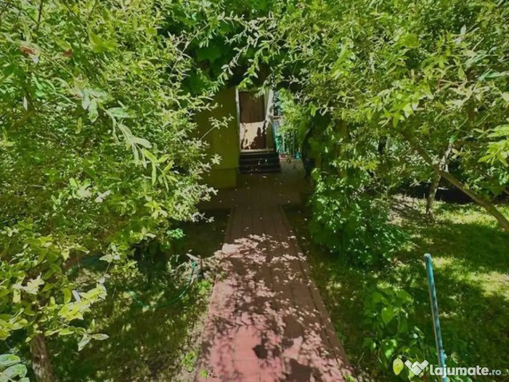 Casa tip Duplex P+1E + demisol + garaj | Zonă centrală ... 