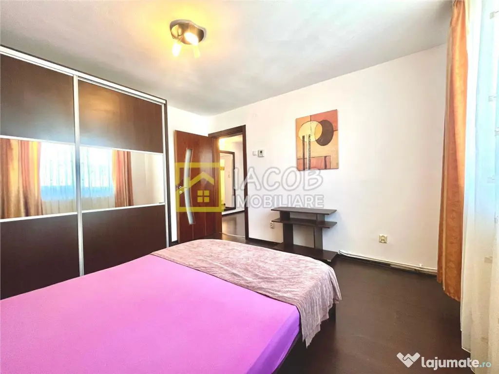 Apartament 3 camere decomandate, strada Martir Horia, Bacau 