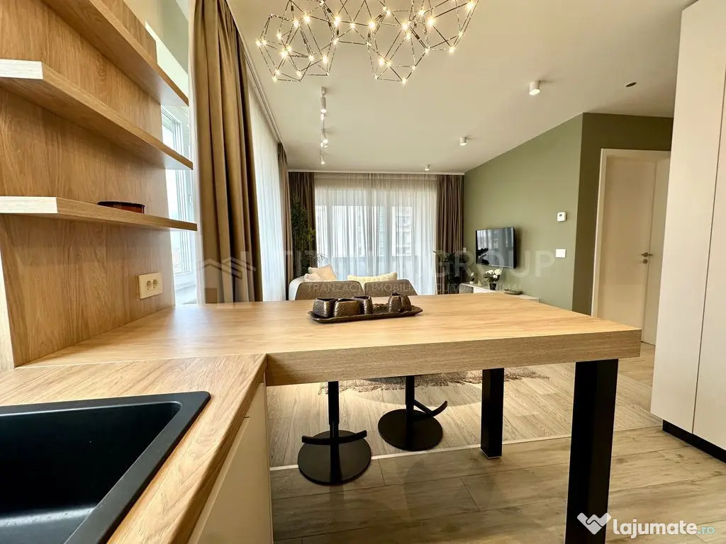 Prima Închiriere - Apartament superb 2 camere, boxă, pa...