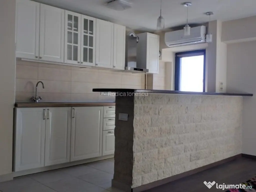 Decebal muncii etaj 4