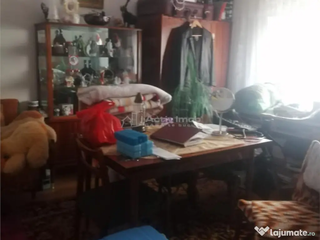 Casa P E, teren 207 mp, zona centrala, pretabila - clinica, 