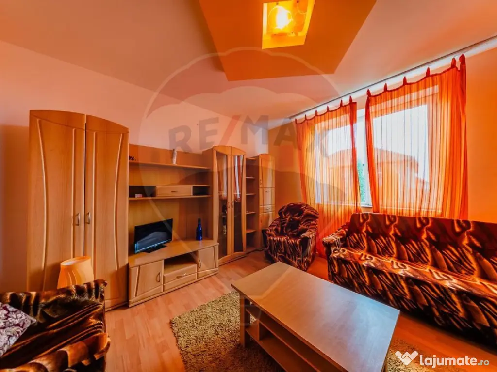 Casă mare de vânzare, comuna Iratoșu