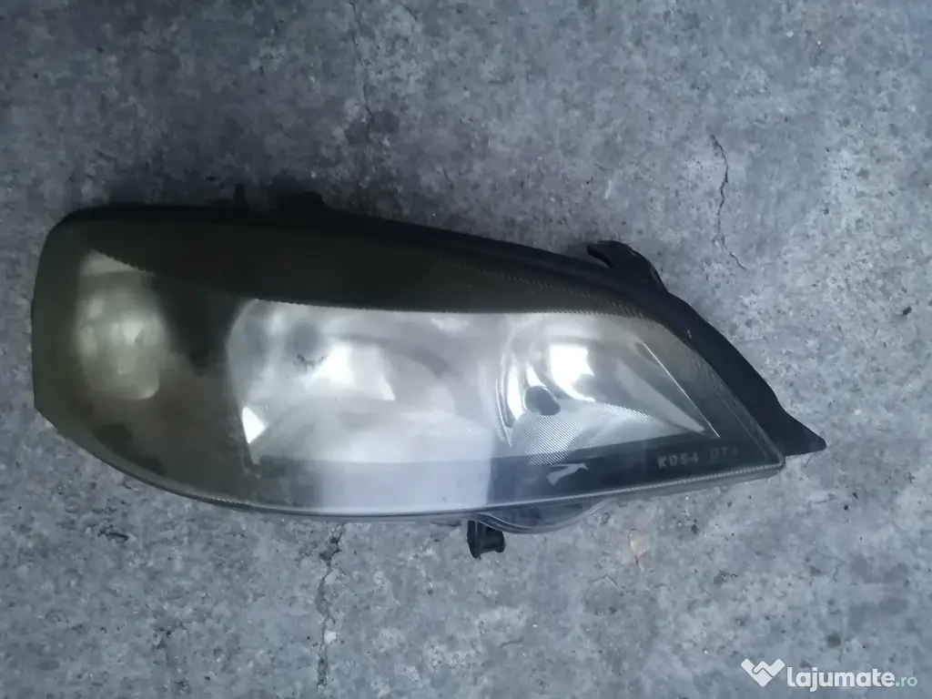 far Opel Astra G dreapta 