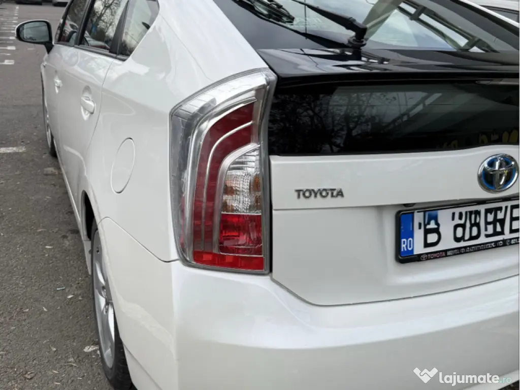 Toyota Prius sol+ 