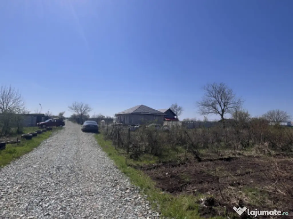 Teren vanzare-Doua deschideri-Zona in cont dezvoltare-Com Is 