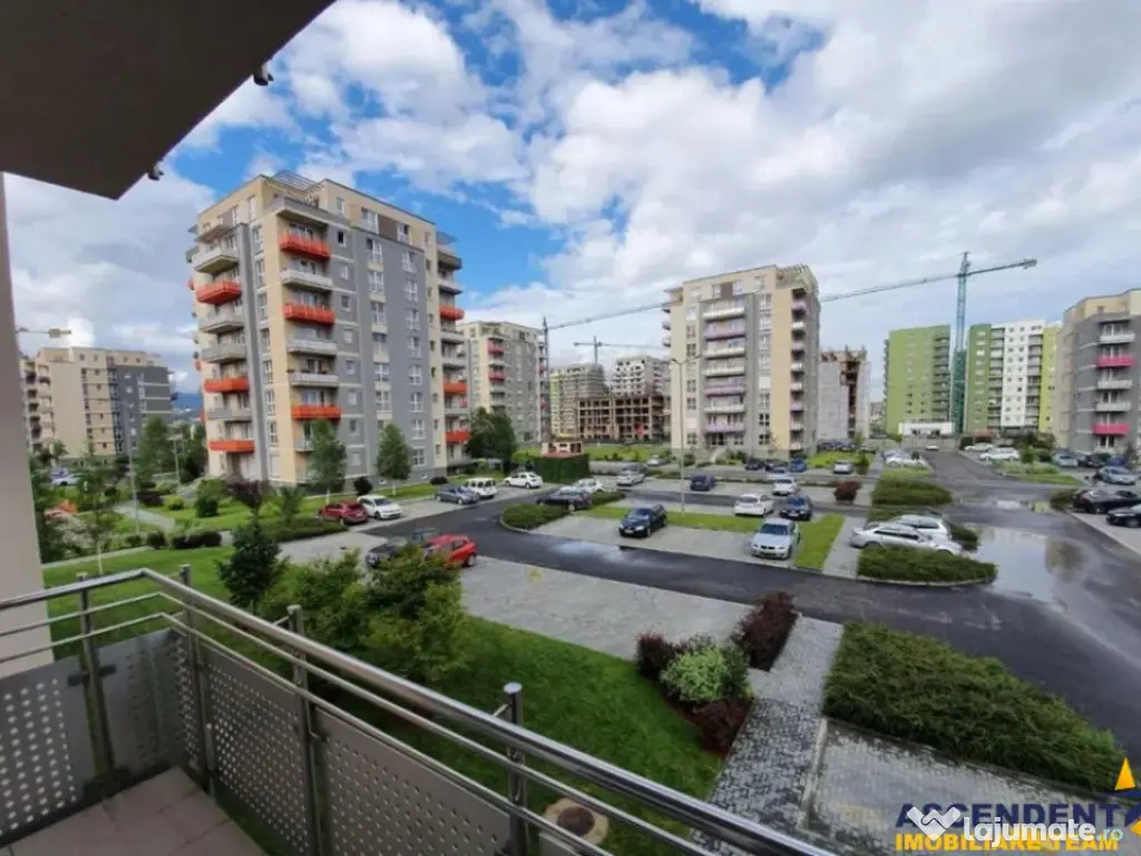 Teren intravilan pretabil:constructie blocuri vile investiti 