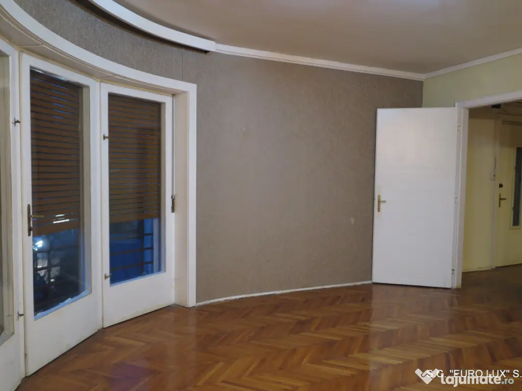 Spatiu pentru birouri amenajat - Zona Ultracentrala 