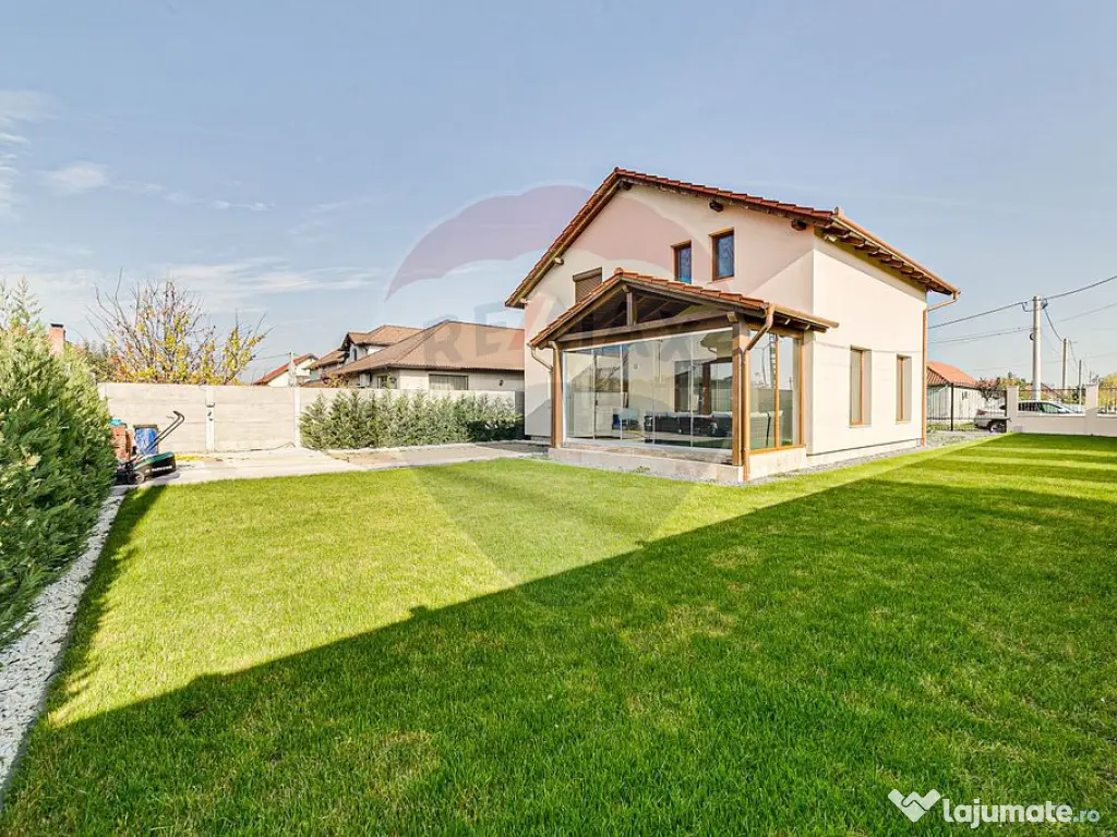 Vila speciala de vanzare/inchiriat in Sanleani Arad