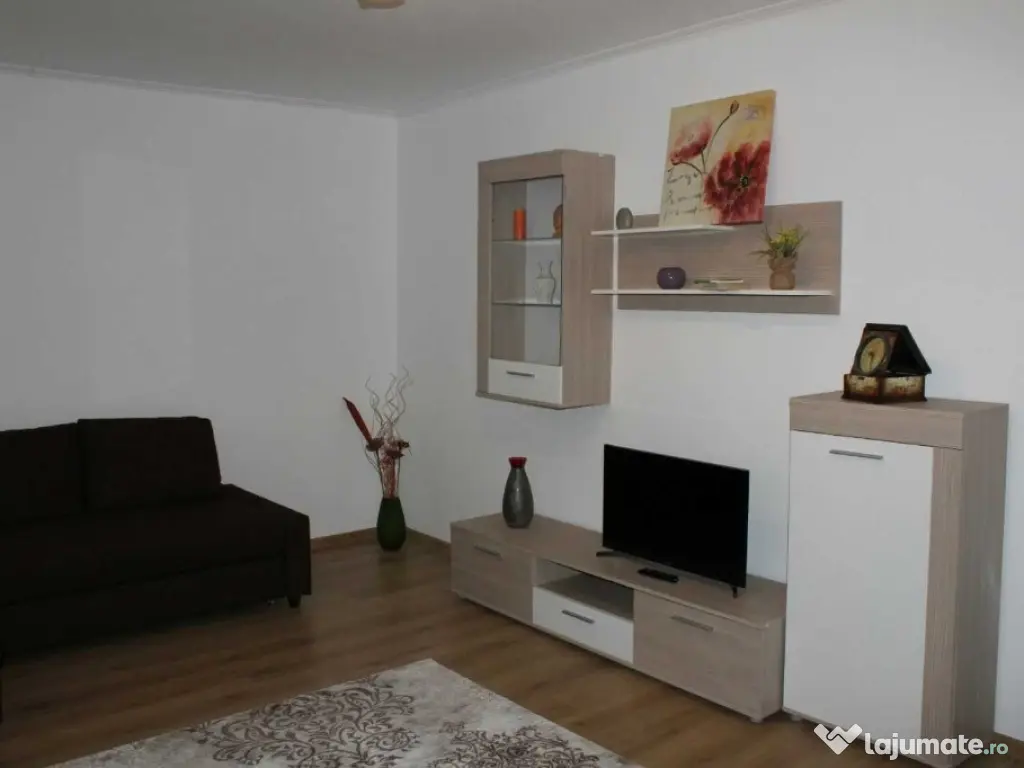 Inchiriere apartament 2 camere zona Soarelui