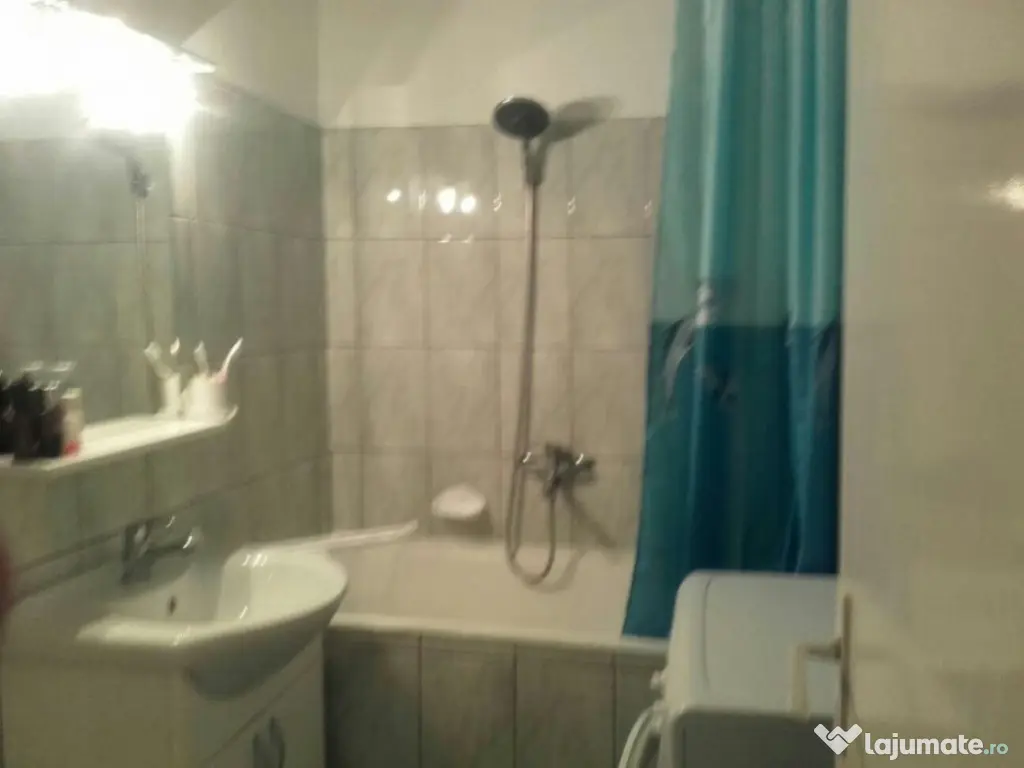 1 camera Gara de Nord