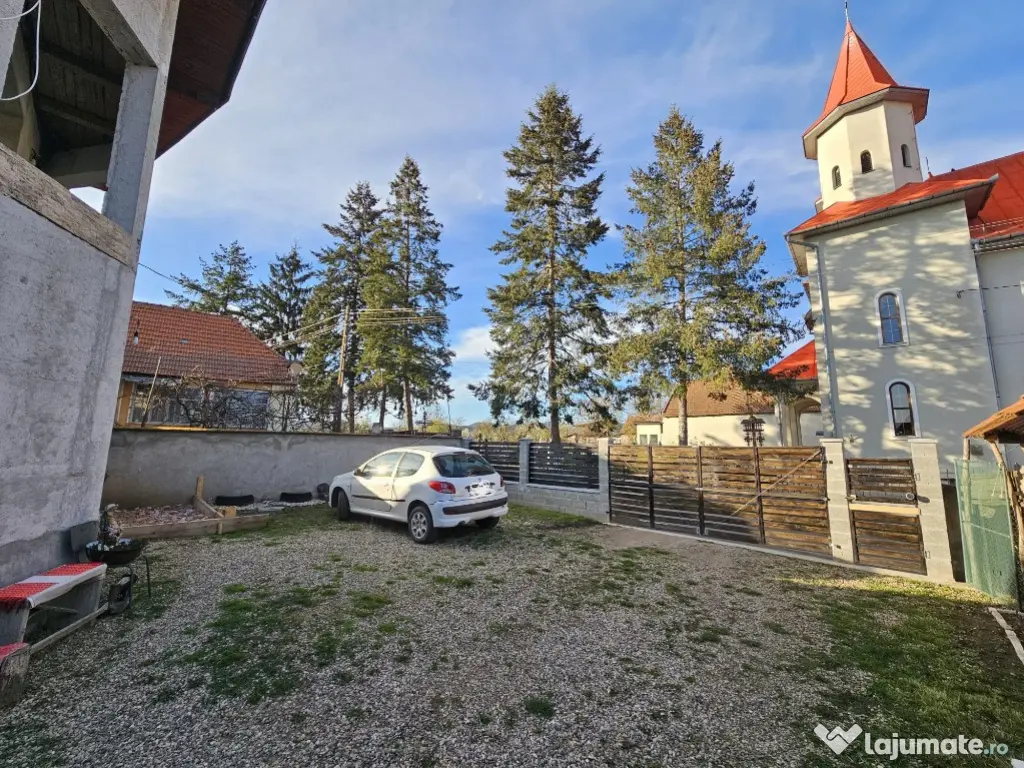 Casa noua cu teren zona Harau 