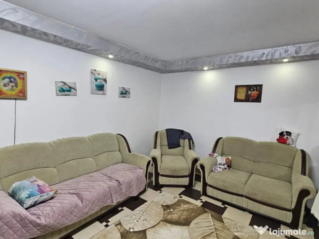 Zona AFI Palace casa la preț de apartament 2 camere central 