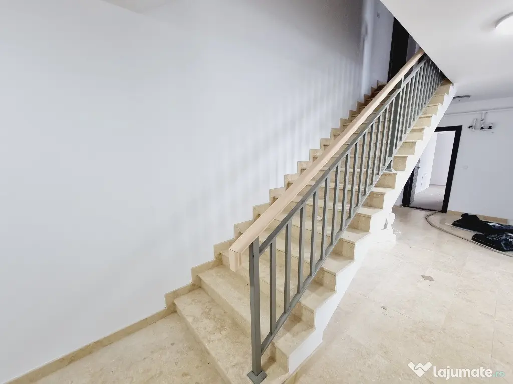 Apartament 2 camere,str diamantului,Mutare rapida,comision 0