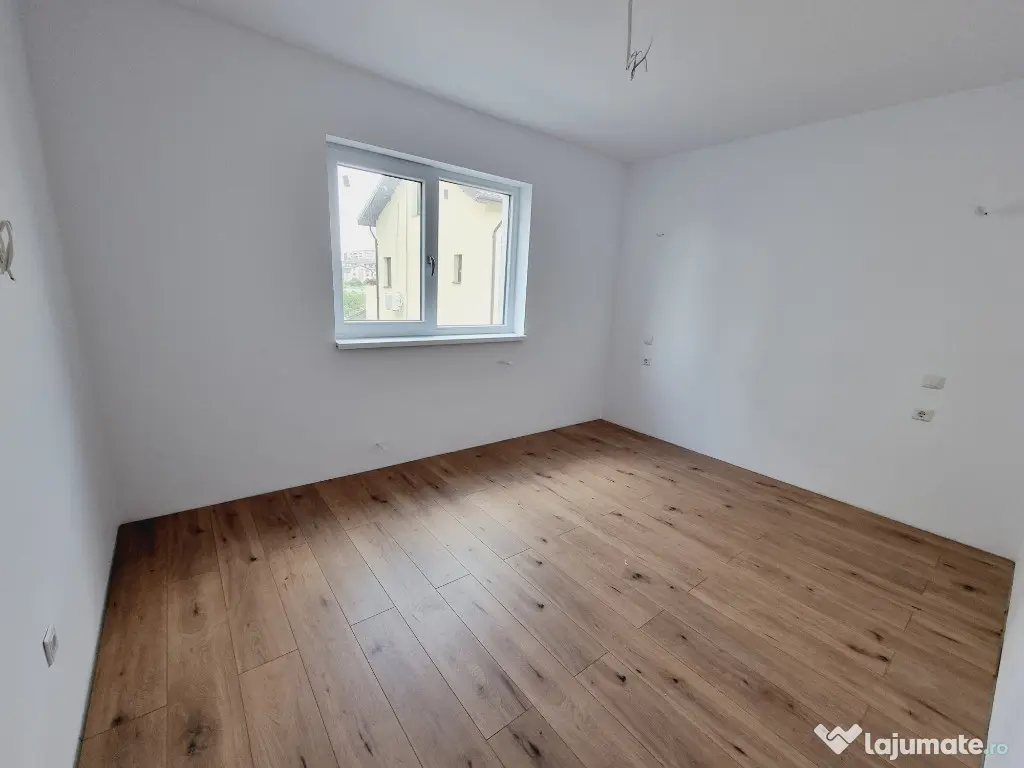 Apartament 2 camere,str diamantului,Mutare rapida,comision 0