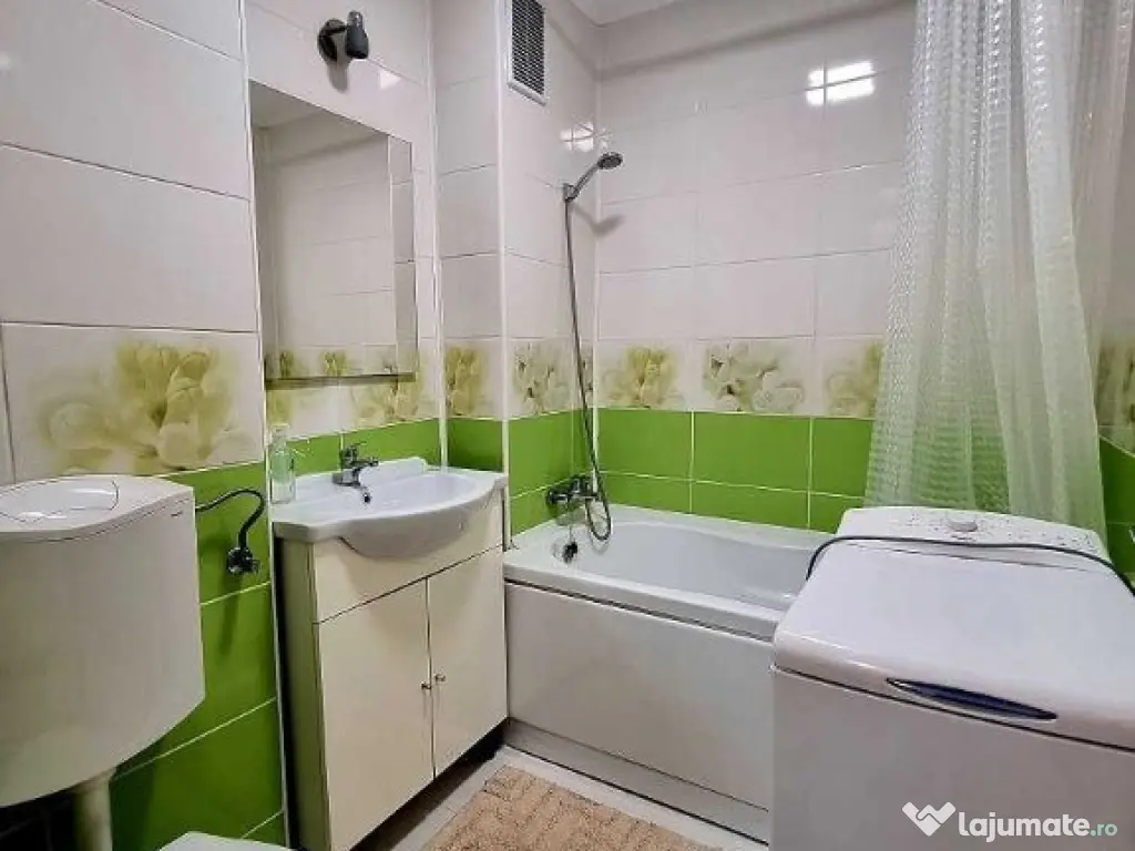 Apartament de inchiriat o camera zona Bucovina 
