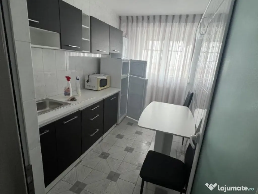 Apartament cu o camera zona Olimpia Stadion