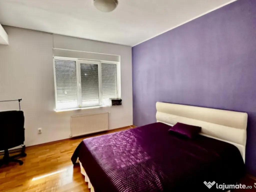 Vilă S+P+1+M in zona Faleza Nord - Universitate 