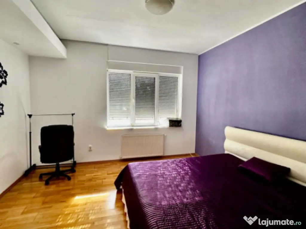 Vilă S+P+1+M in zona Faleza Nord - Universitate 