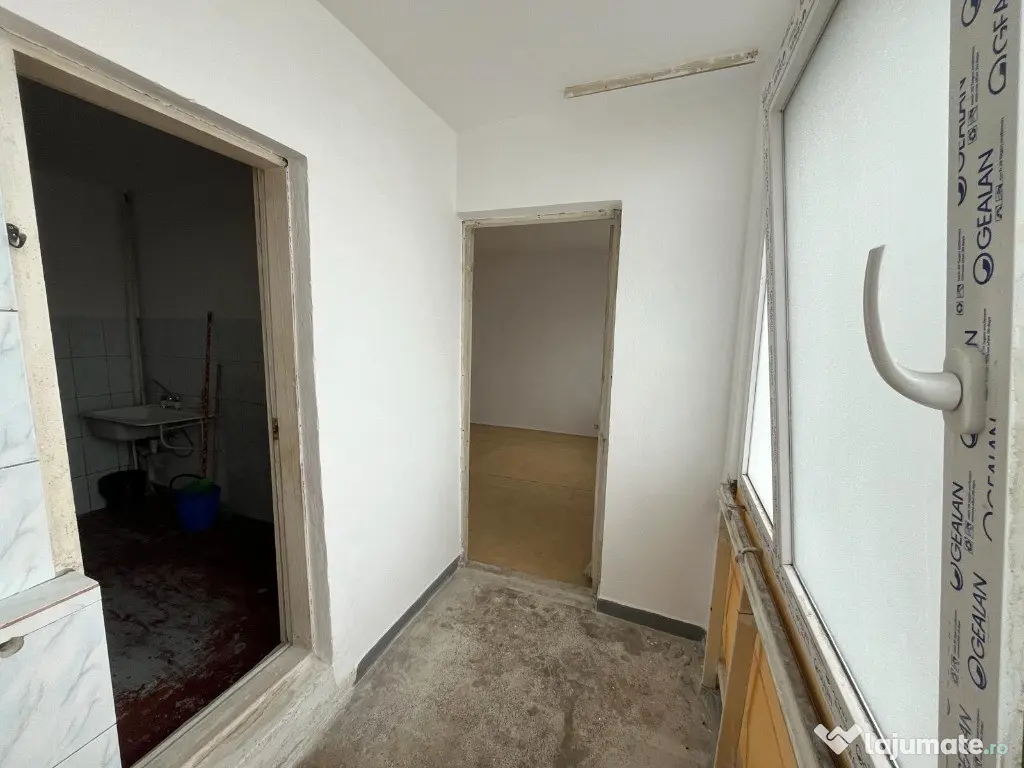 Apartament 2 camere etajul 4 SPITAL -JUDETEAN TULCEA 