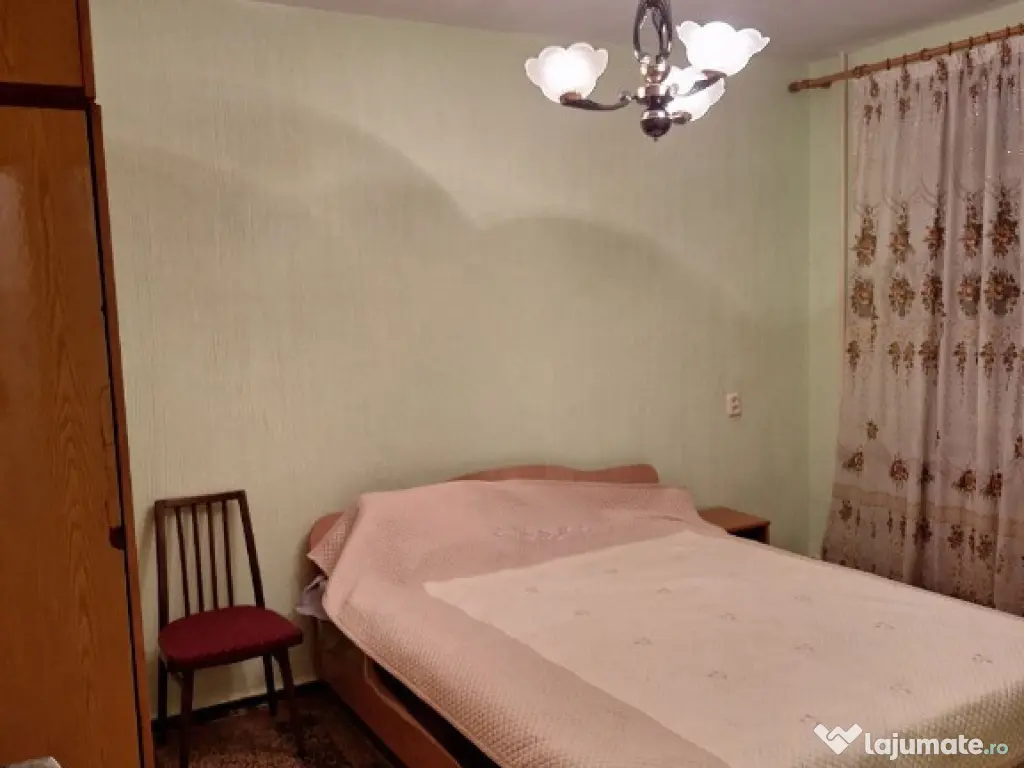 Inchiriere un apartament cu 2 camere zona Andrei Muresanu 