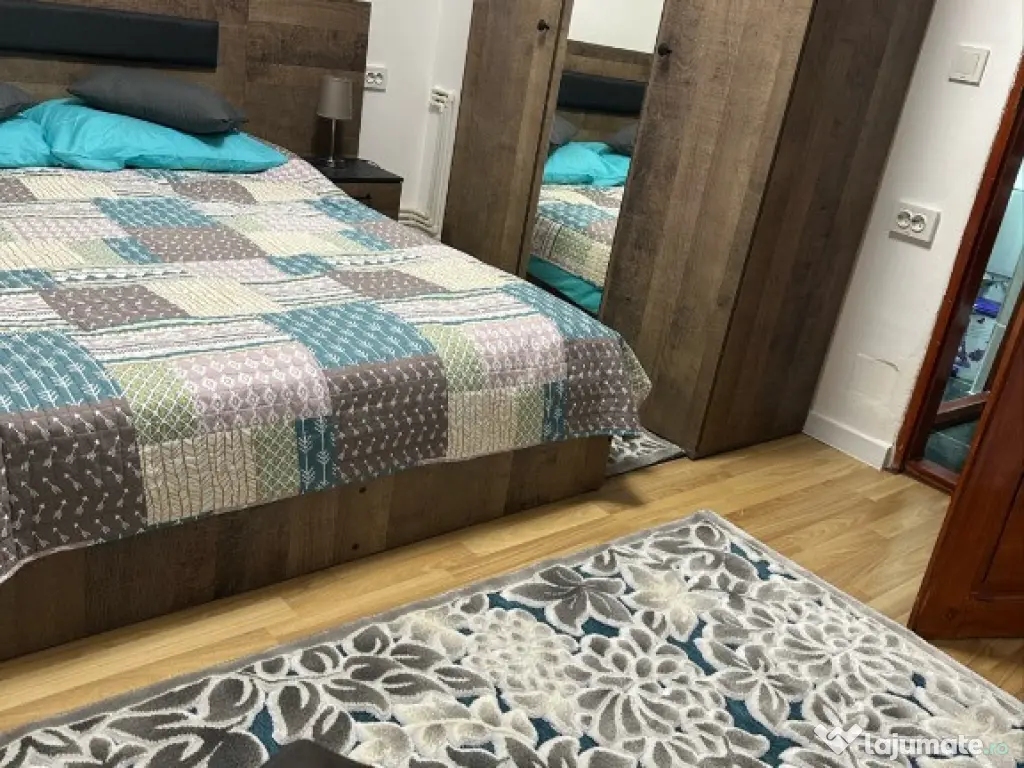 Apartament cu 3 camere de inchiriat in zona Manastur-P-ta Flora