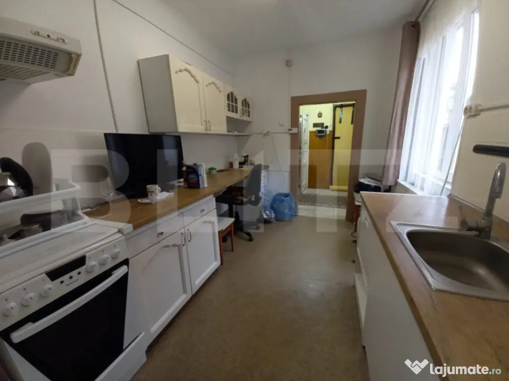 Semicentral ! Casa unifamiliala 141 mp utili, 403 mp teren,