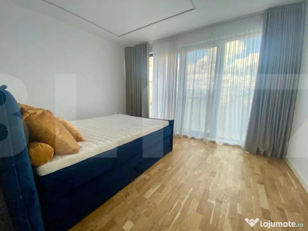 Duplex de lux cu lift si priveliste panoramica, 210 mp, 350