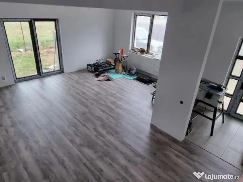 Casa tip Duplex 100mp la E60 în Gilau