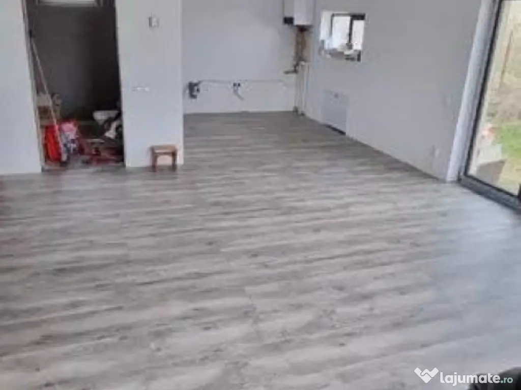 Casa tip Duplex 100mp la E60 în Gilau