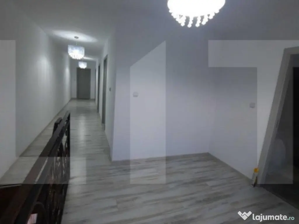 Casa cu 5 camere, 200 mp utili, teren cu 200 mp, Bereasca