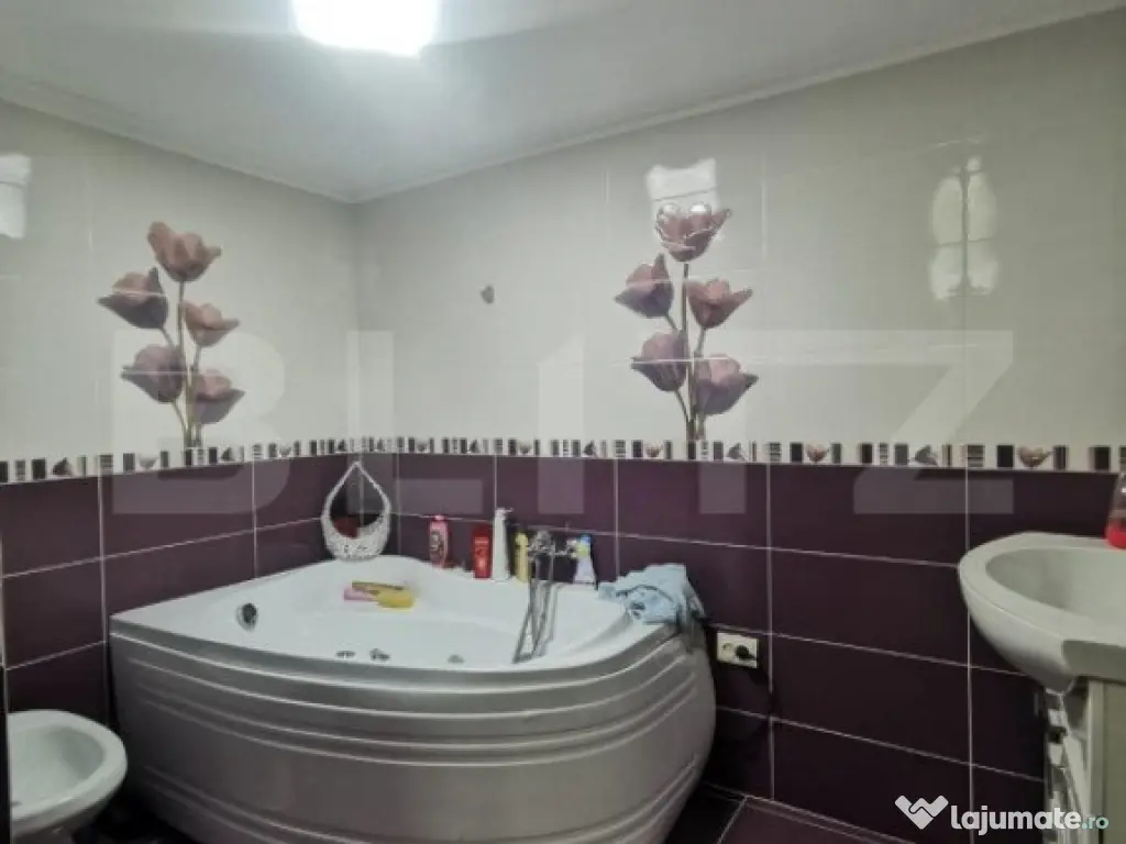 Casa individuala 5 camere, zona Centrala Radauti