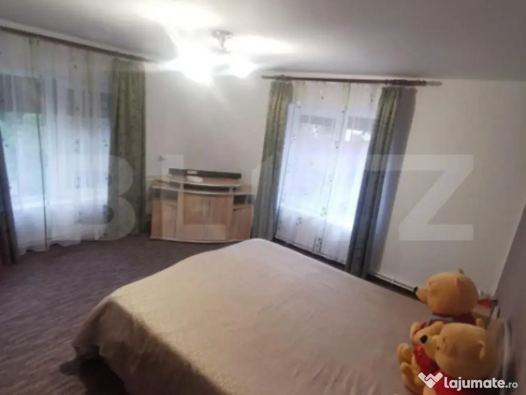 Casa individuala 5 camere, zona Centrala Radauti