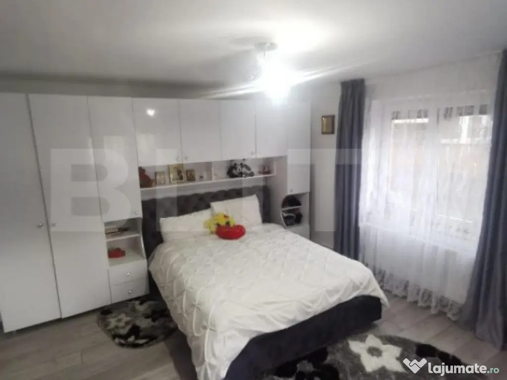 Casa individuala 5 camere, zona Centrala Radauti