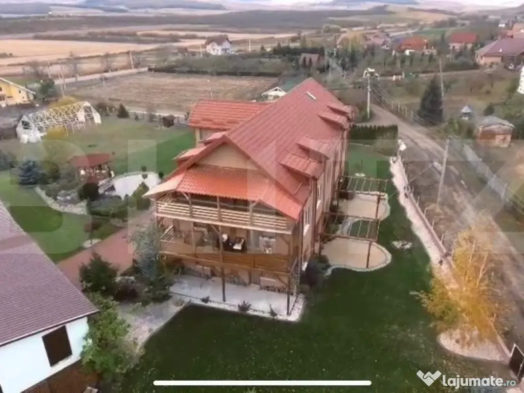 Casa Complex 6 apartamente Reghin